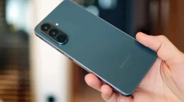 سامسونج تكشف تفاصيل هاتف Galaxy A57 الجديد المتوقع طرحه قريبًا